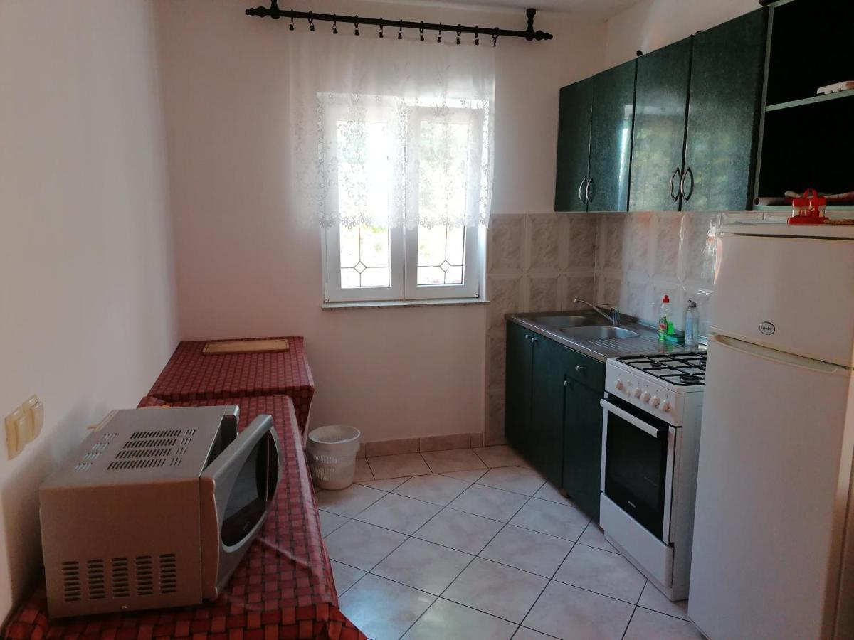 Apartments Villa Venera Ražanac Εξωτερικό φωτογραφία