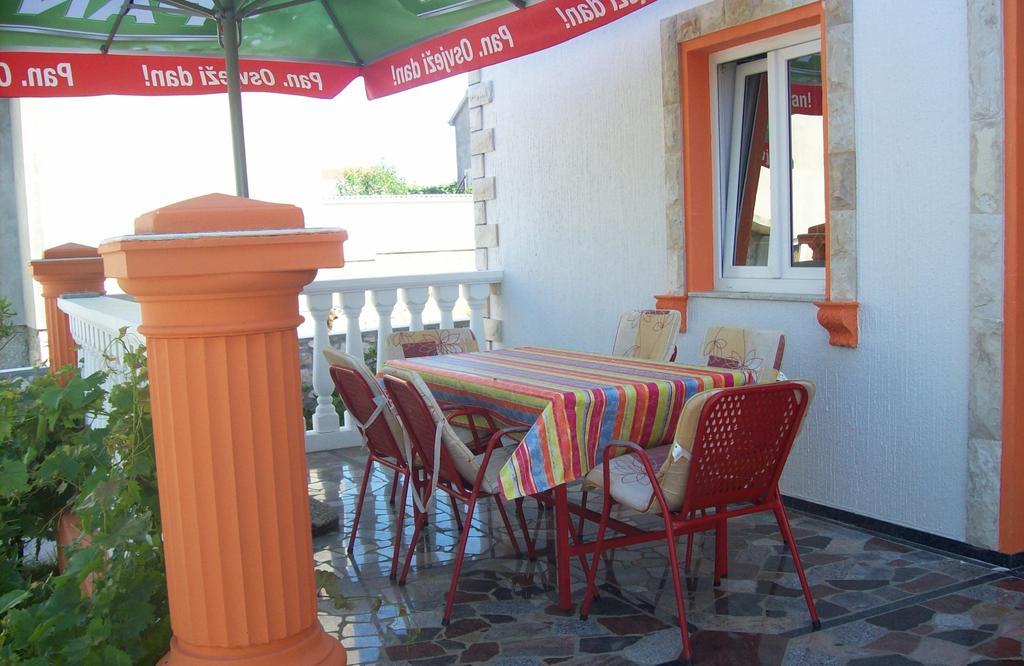 Apartments Villa Venera Ražanac Δωμάτιο φωτογραφία